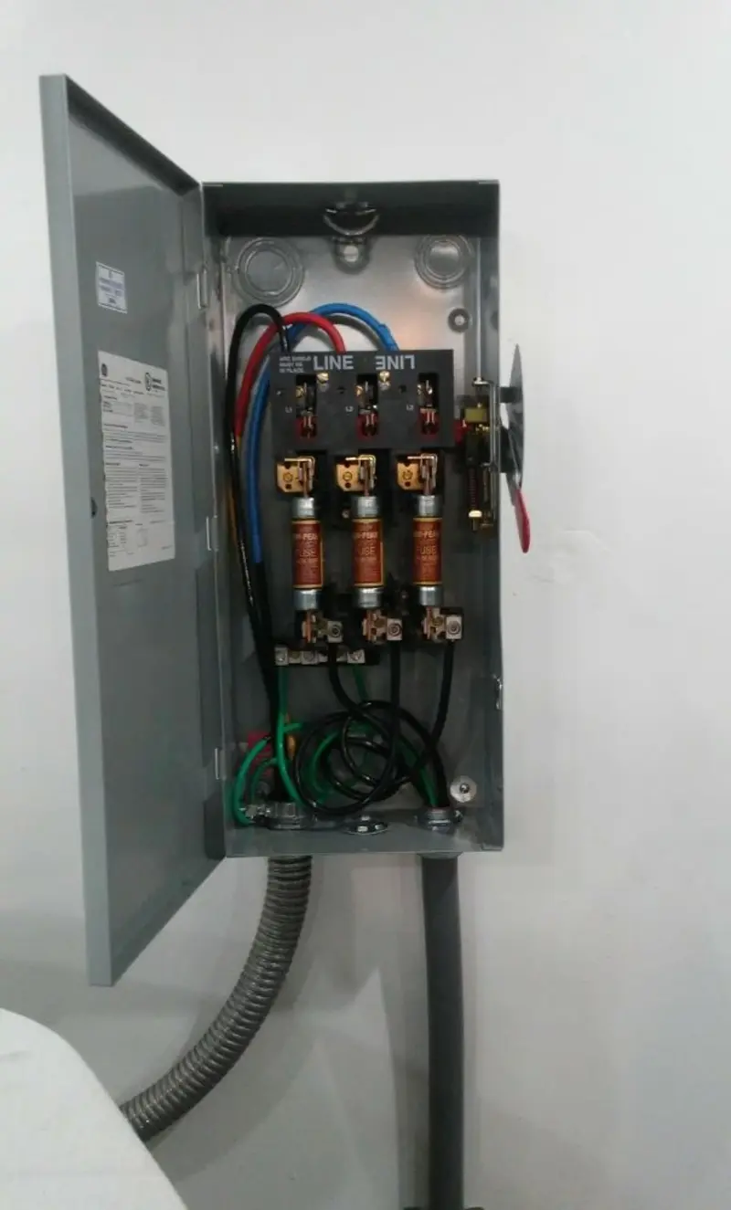 Three-phase disconnect switch installed for Smoke Detector Installation in Treasure Island